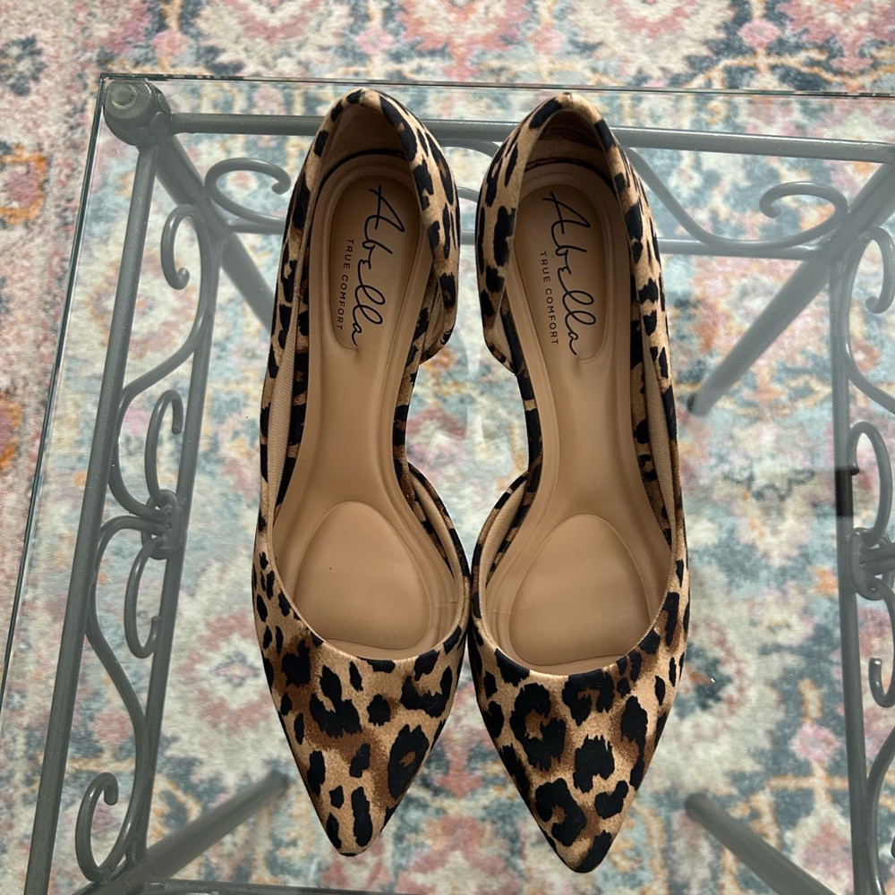 Leopard Print Pointed Toe Flats - Women